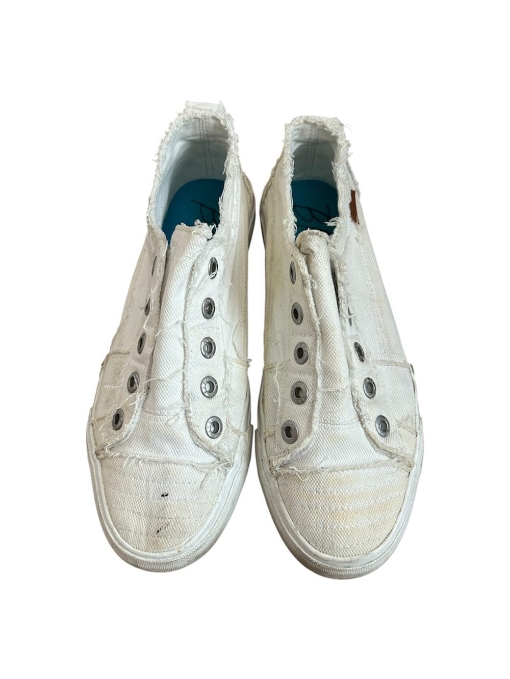 Blowfish Malibu Frayed Canvas White Size 10 Slip-On Sneakers